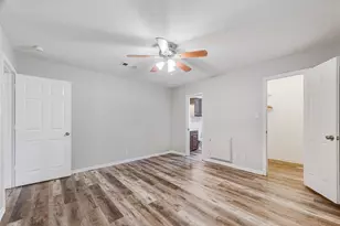 617 Dogwood St, Lake Jackson, TX 77566 - Photo 17