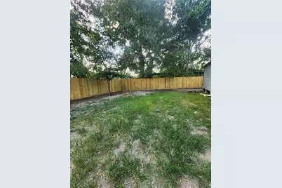 6203 1/2 Hoffman Street, Houston, TX 77028 - Photo 15