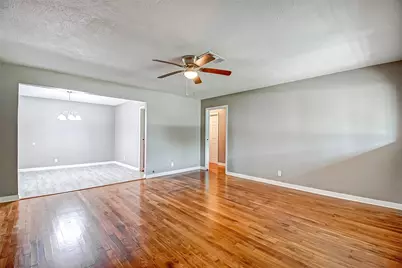 213 Newman Road, La Marque, TX 77568 - Photo 5