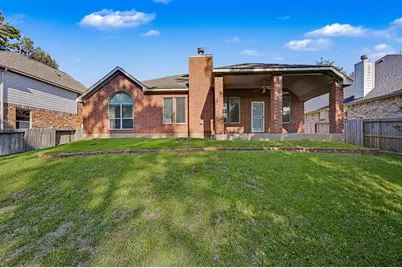 2502 N Yorkchase Lane, Conroe, TX 77304 - Photo 35