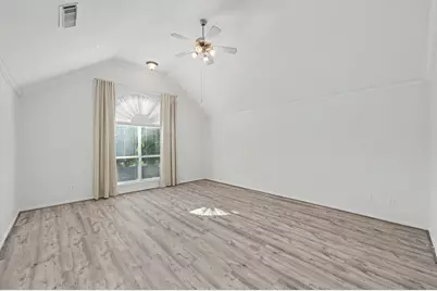 2502 N Yorkchase Lane, Conroe, TX 77304 - Photo 19