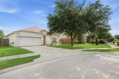 1707 N Highlands Crossing, Highlands, TX 77562 - Photo 3