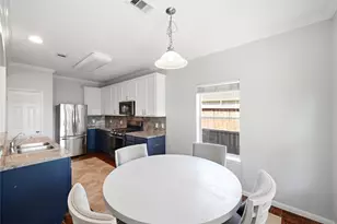 1707 N Highlands Crossing, Highlands, TX 77562 - Photo 19