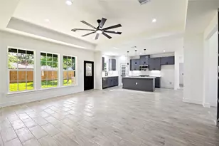 914 Bulwark Dr, Crosby, TX 77532 - Photo 13
