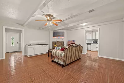 9030 Troulon Drive, Houston, TX 77036 - Photo 5