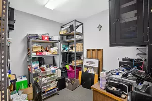 9326 Kay Ln, Houston, TX 77064 - Photo 35