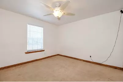 7233 Beechnut Street #A, Houston, TX 77074 - Photo 19