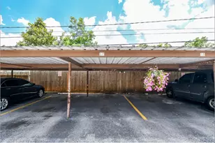 7233 Beechnut St, Houston, TX 77074 - Photo 37