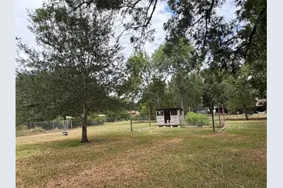 322 Fitzgerald Street, East Bernard, TX 77435 - Photo 15