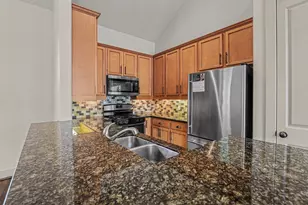 5008 Schuler St, Houston, TX 77007 - Photo 13