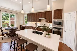 10610 Wind Walker, Helotes, TX 78023 - Photo 3