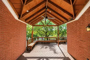 10610 Wind Walker, Helotes, TX 78023 - Photo 5