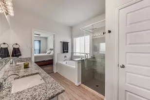 5330 Camerford Ct, Alvin, TX 77511 - Photo 23