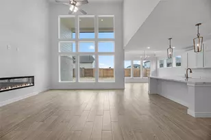 2717 Bolton Lndg Dr, Texas City, TX 77568 - Photo 3