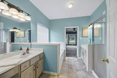 14922 Sawtooth Oak Drive, Houston, TX 77082 - Photo 19