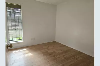 11023 Linvale Drive, Houston, TX 77016 - Photo 5