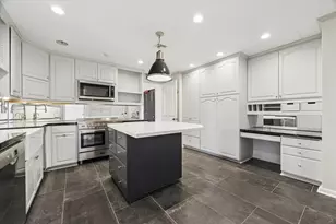 101 Westcott St, Houston, TX 77007 - Photo 7