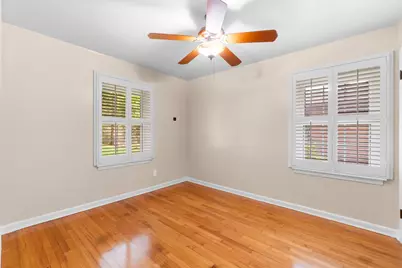 1702 Sheridan Drive, Baytown, TX 77520 - Photo 25