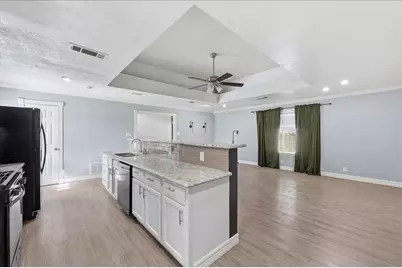8235 S Killarney, Beaumont, TX 77705 - Photo 9