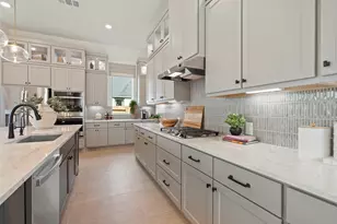 26027 S Outrider Banks, Montgomery, TX 77316 - Photo 5