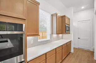 26027 S Outrider Banks, Montgomery, TX 77316 - Photo 7
