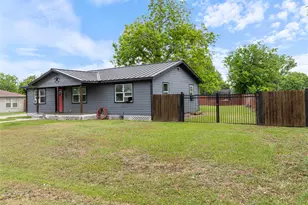 404 E Elizabeth Ave, Palacios, TX 77465 - Photo 29
