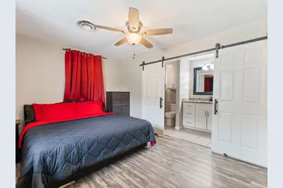 404 E Elizabeth Avenue, Palacios, TX 77465 - Photo 21