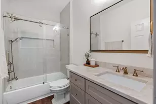 4902 Bend Ct, Sugar Land, TX 77478 - Photo 21