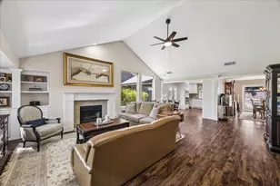 16707 Burwood Ct, Houston, TX 77058 - Photo 3