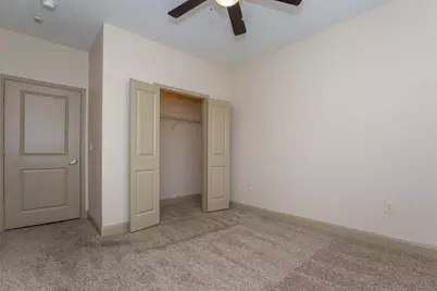 2930 Plum Creek Lane #2111, Houston, TX 77087 - Photo 9