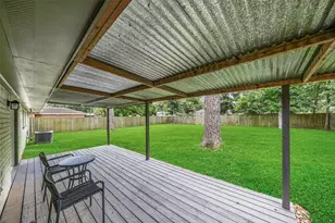 25827 Glen Loch Dr, Spring, TX 77380 - Photo 23