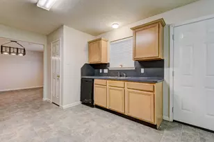 21615 Long Castle Dr, Spring, TX 77388 - Photo 7