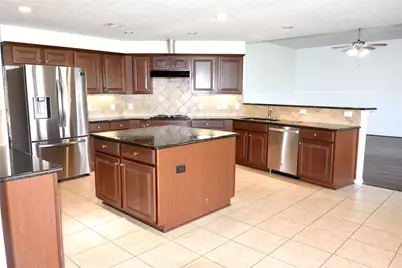 2316 Hopi Drive, League City, TX 77573 - Photo 5