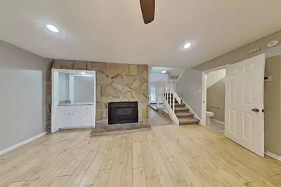 542 Enchanted Hollow Drive, Spring, TX 77388 - Photo 5