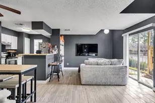 1515 Sandy Springs Rd, Houston, TX 77042 - Photo 1