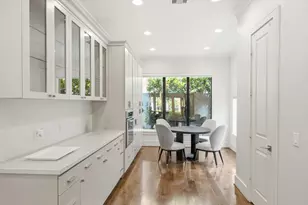 6011 Burgoyne Rd, Houston, TX 77057 - Photo 9