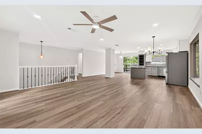 2 Kittiwake Court, The Woodlands, TX 77380 - Photo 11