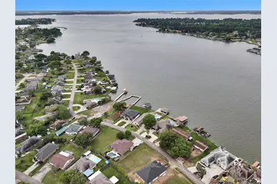 13413 Bunker Hill Drive, Willis, TX 77318 - Photo 5