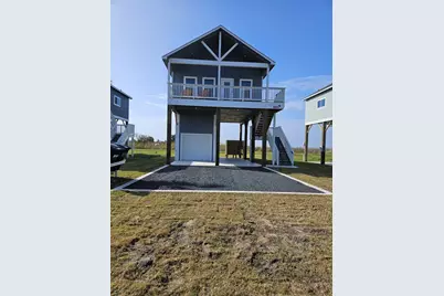 1075 Shady Lane, Gilchrist, TX 77617 - Photo 21