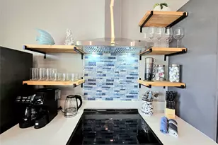 1075 Shady Ln, Gilchrist, TX 77617 - Photo 5