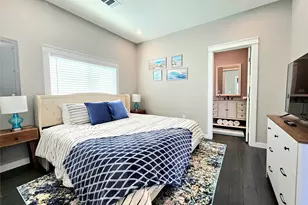 1075 Shady Ln, Gilchrist, TX 77617 - Photo 7