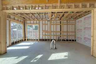 2019 Shadow Bend, Houston, TX 77043 - Photo 7
