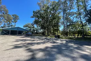 14808 Coaltown Rd, Willis, TX 77378 - Photo 5