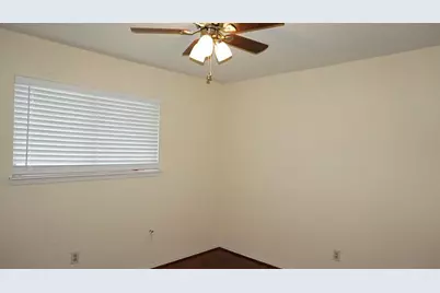 9217 Carousel Lane, Houston, TX 77080 - Photo 23