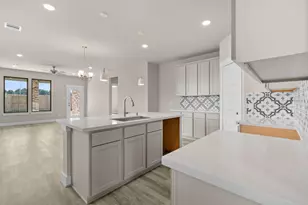 21027 Carob Tree Ln, Tomball, TX 77377 - Photo 3