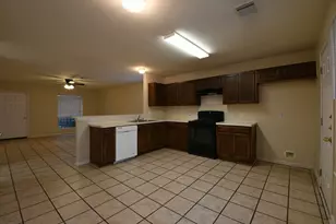 8611 Texas Acorn Ave, Houston, TX 77078 - Photo 5