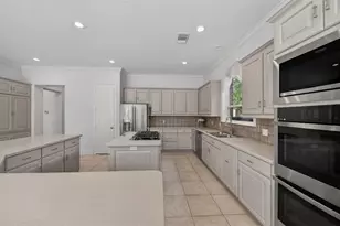 38 Hollingers Island, Katy, TX 77450 - Photo 17