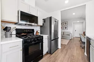 306 Pickwick Gdns Ln, Magnolia, TX 77354 - Photo 11