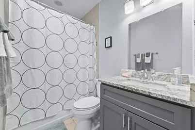 412 Drew Street #4, Houston, TX 77006 - Photo 9