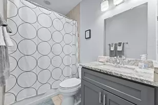 412 Drew St, Houston, TX 77006 - Photo 9